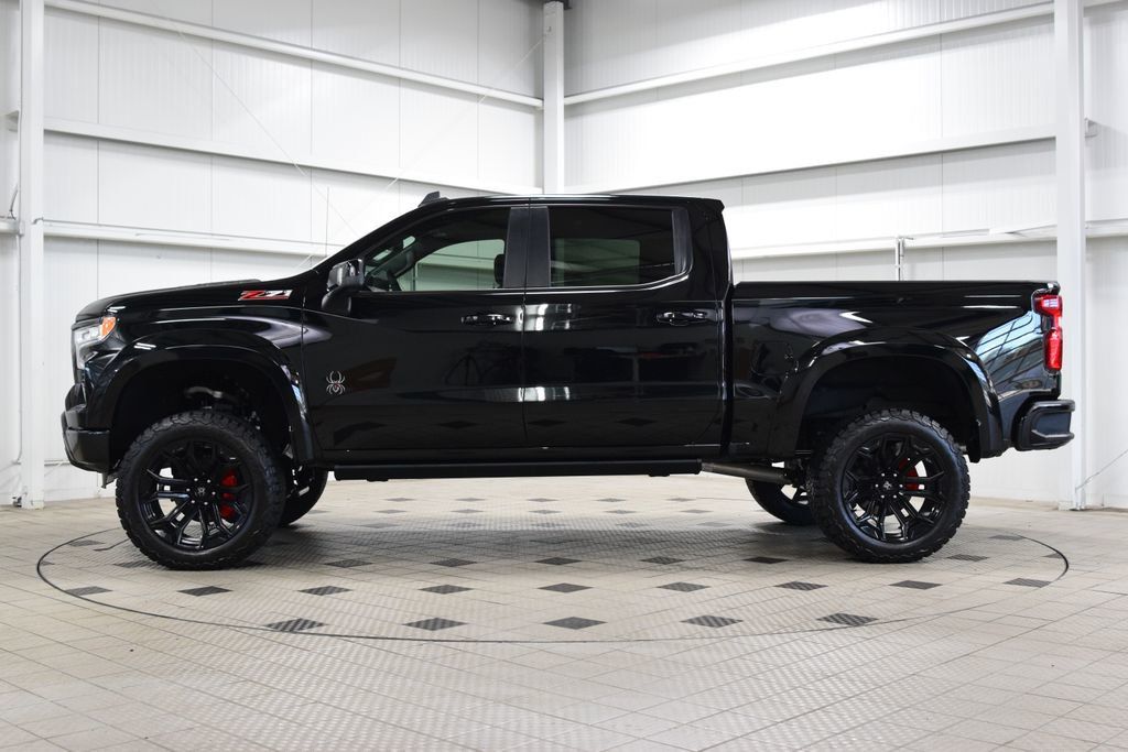 2024 Chevrolet Silverado 1500 4WD Crew Cab 147" RST - 23031639 - 3