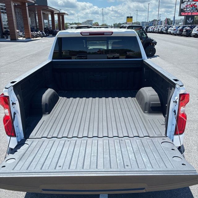 2024 Chevrolet Silverado 1500 4WD Crew Cab 147" RST - 23069770 - 11
