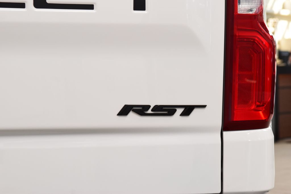 2024 Chevrolet Silverado 1500 4WD Crew Cab 147" RST - 23069770 - 23