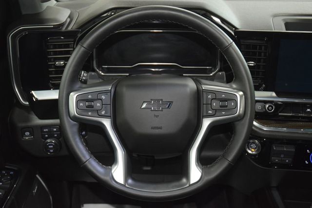 2024 Chevrolet Silverado 1500 4WD Crew Cab 147" RST - 23069770 - 37