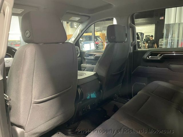 2024 Chevrolet Silverado 1500 4WD Crew Cab 147" RST - 23044869 - 17