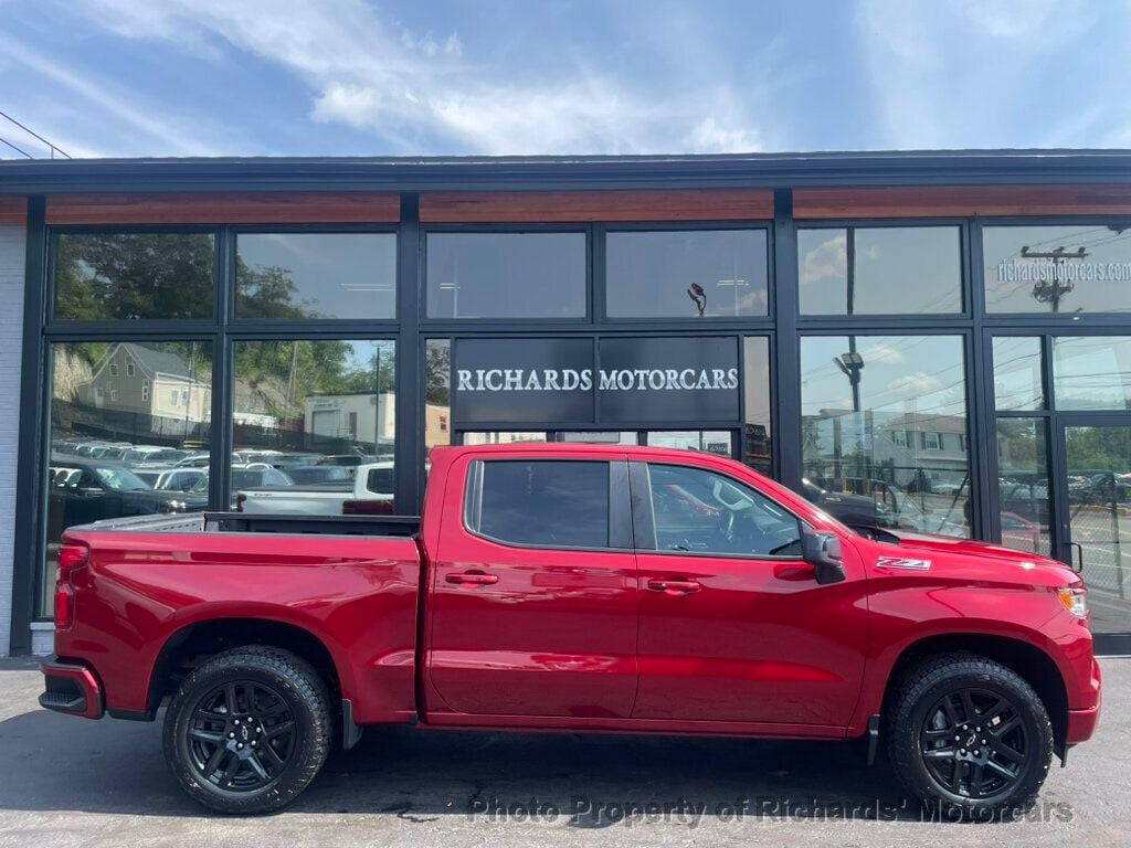 2024 Chevrolet Silverado 1500 4WD Crew Cab 147" RST - 23064709 - 0