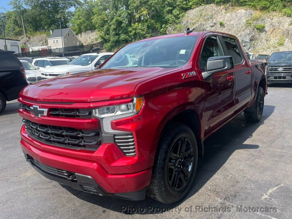2024 Chevrolet Silverado 1500 4WD Crew Cab 147" RST - 23064709 - 3