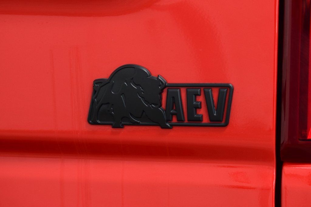 2024 Chevrolet Silverado 1500 4WD Crew Cab 147" ZR2 - 22967711 - 21