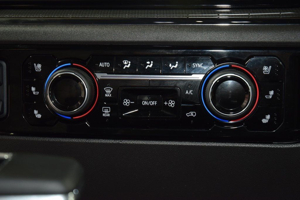 2024 Chevrolet Silverado 1500 4WD Crew Cab 147" ZR2 - 22967711 - 31