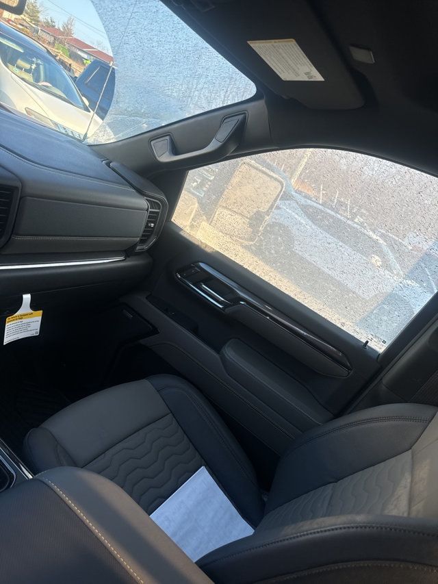 2024 Chevrolet Silverado 1500 4WD Crew Cab 147" ZR2 - 22967711 - 32