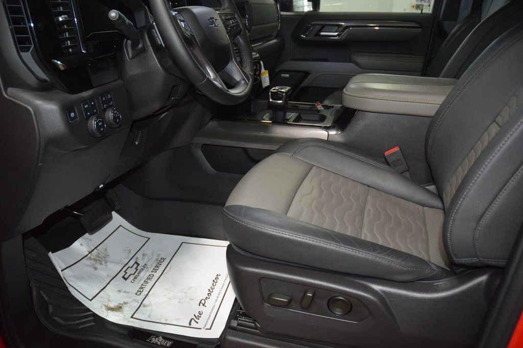 2024 Chevrolet Silverado 1500 4WD Crew Cab 147" ZR2 - 22967711 - 38