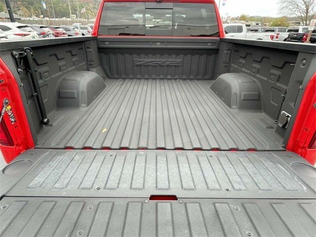 2024 Chevrolet Silverado 1500 4WD Crew Cab 147" ZR2 - 22978590 - 24