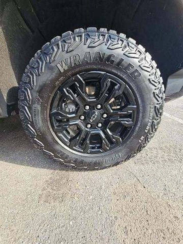 2024 Chevrolet Silverado 1500 4WD Crew Cab 147" ZR2 - 22985592 - 10