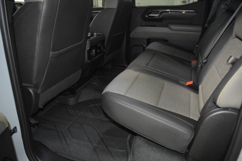 2024 Chevrolet Silverado 1500 4WD Crew Cab 147" ZR2 - 23044267 - 47