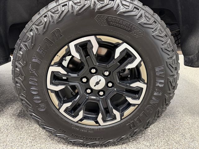 2024 Chevrolet Silverado 1500 4WD Crew Cab 147" ZR2 - 23065469 - 5