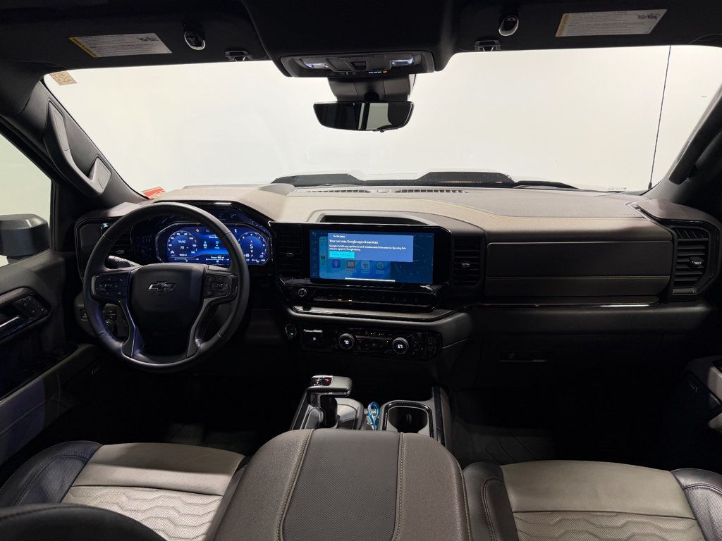 Chevrolet Silverado photo 52