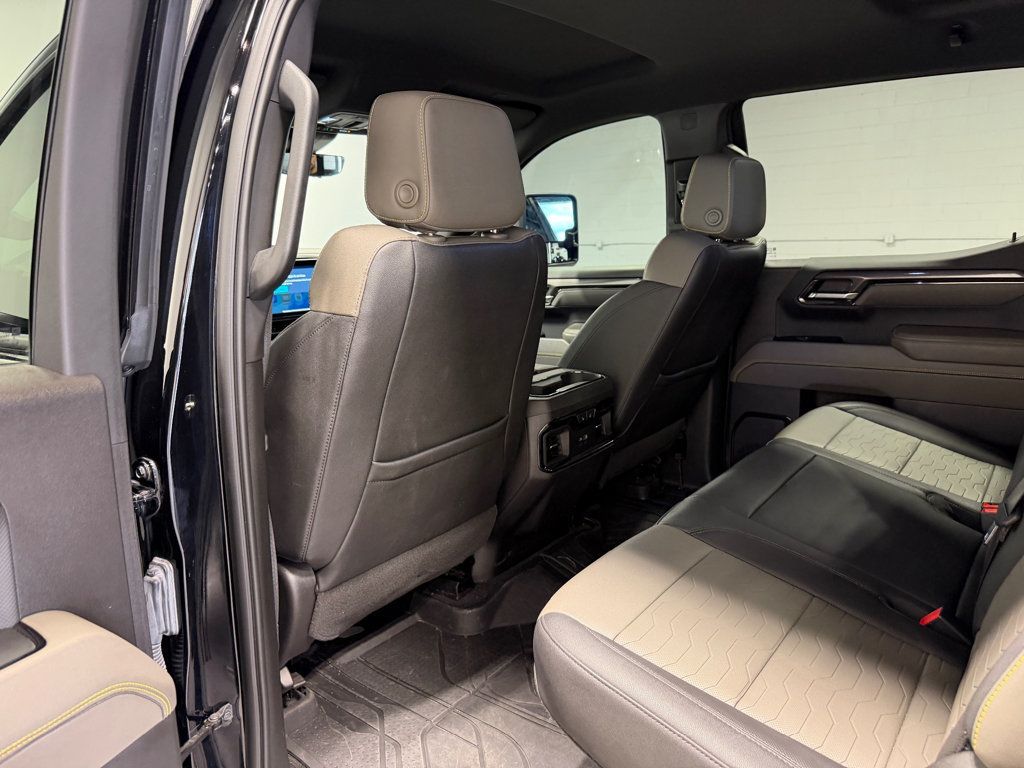 Chevrolet Silverado photo 61