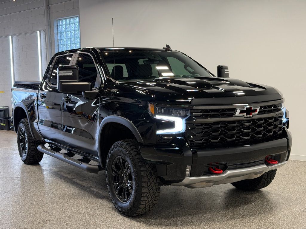 Chevrolet Silverado photo 69