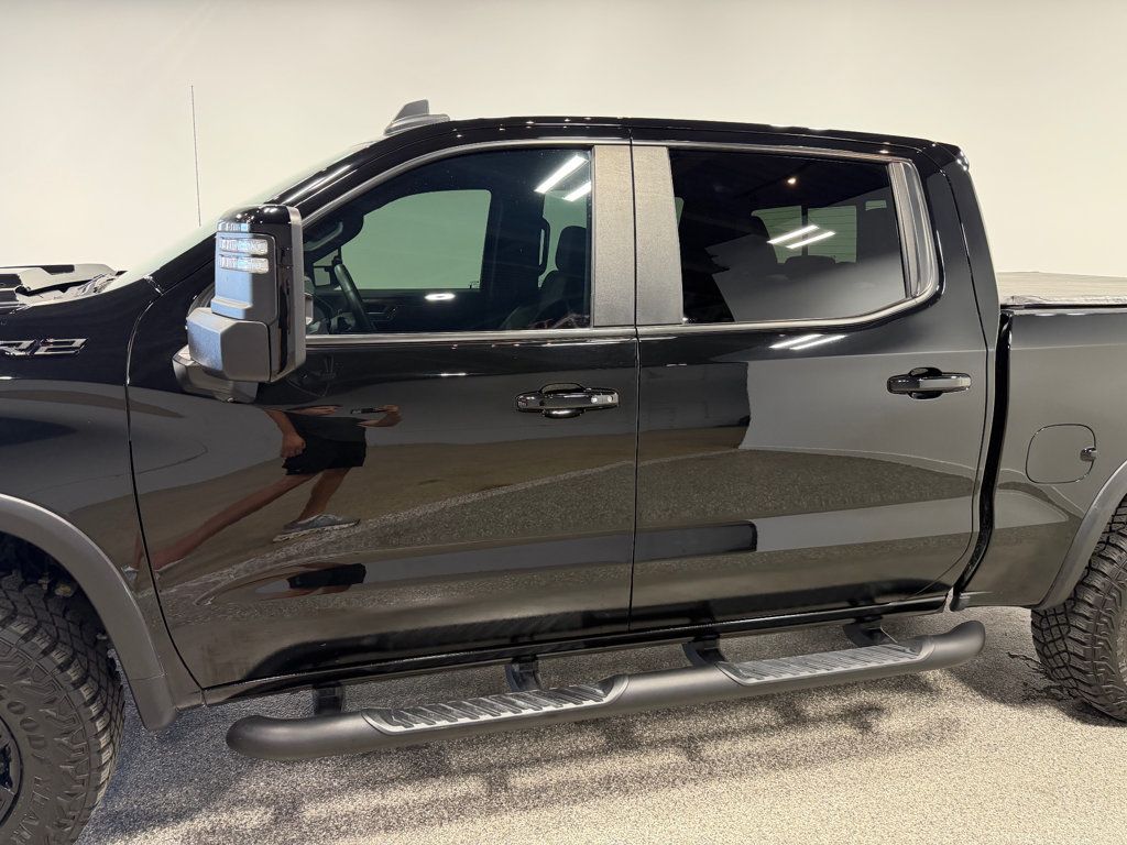 Chevrolet Silverado photo 9
