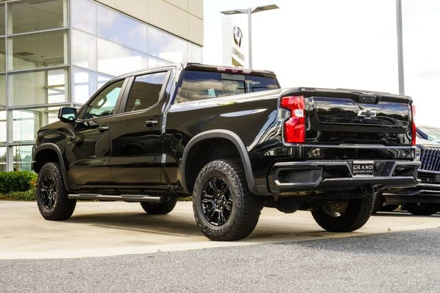 2024 Chevrolet Silverado 1500 4WD Crew Cab 147" ZR2 - 23070112 - 10
