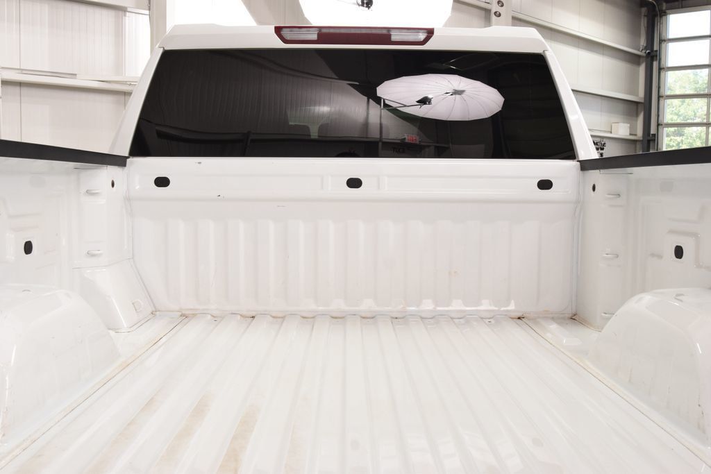 2024 Chevrolet Silverado 1500 4WD Crew Cab 157" Custom - 23070665 - 22