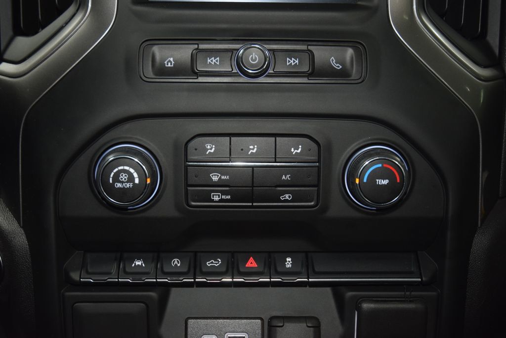 2024 Chevrolet Silverado 1500 4WD Crew Cab 157" Custom - 23070665 - 30