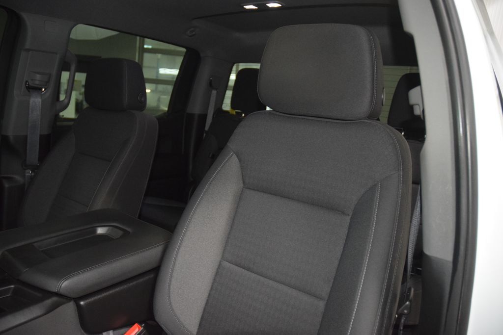 2024 Chevrolet Silverado 1500 4WD Crew Cab 157" Custom - 23070665 - 39