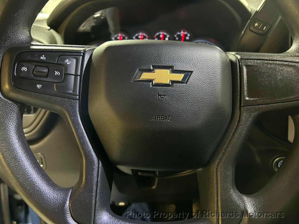 2024 Chevrolet Silverado 1500 4WD Crew Cab 157" Custom - 23006156 - 15