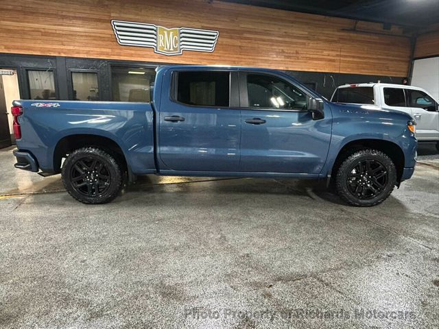 2024 Chevrolet Silverado 1500 4WD Crew Cab 157" Custom - 23006156 - 1