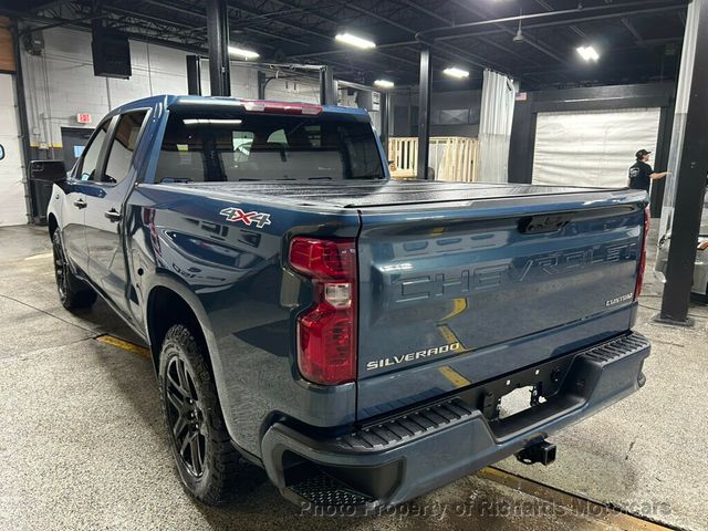 2024 Chevrolet Silverado 1500 4WD Crew Cab 157" Custom - 23006156 - 4