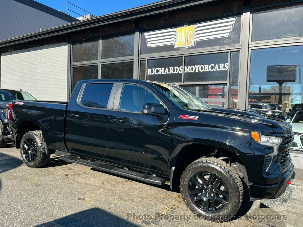 2024 Chevrolet Silverado 1500 4WD Crew Cab 157" LT Trail Boss - 22662267 - 0