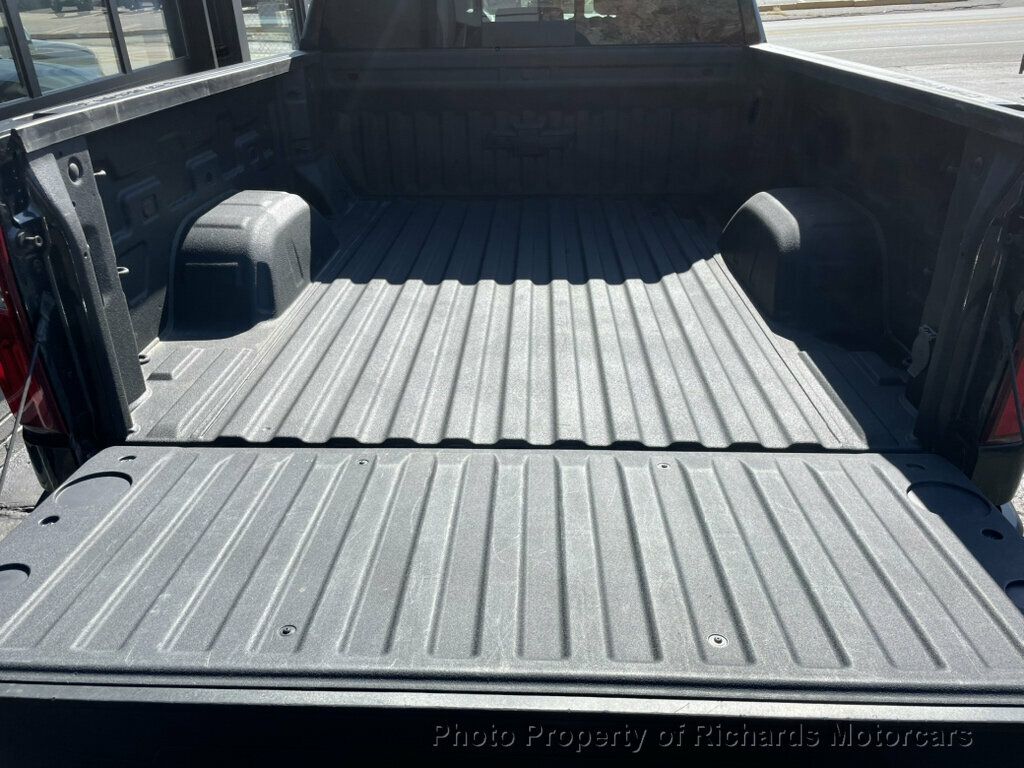2024 Chevrolet Silverado 1500 4WD Crew Cab 157" LTZ - 23079908 - 6
