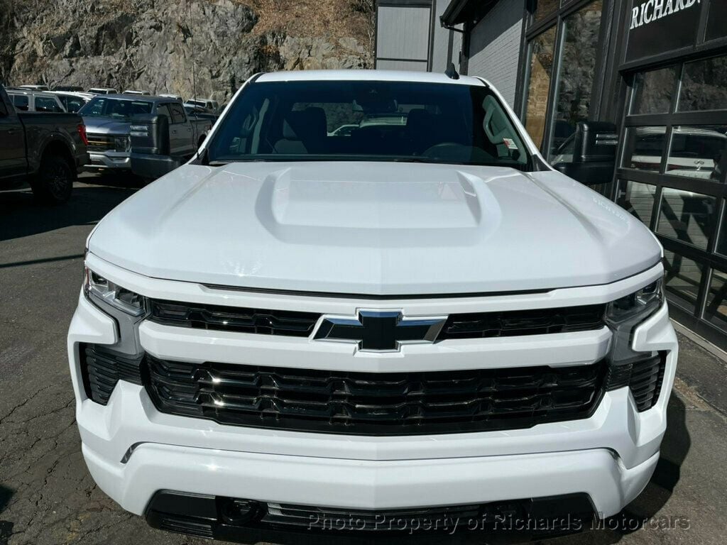 2024 Chevrolet Silverado 1500 4WD Crew Cab 157" RST - 22784626 - 11