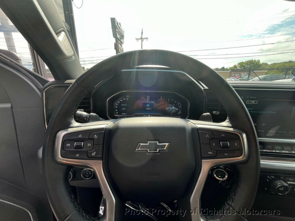 2024 Chevrolet Silverado 1500 RST photo 20