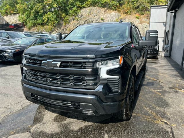 2024 Chevrolet Silverado 1500 4WD Crew Cab 157" RST - 22907678 - 8