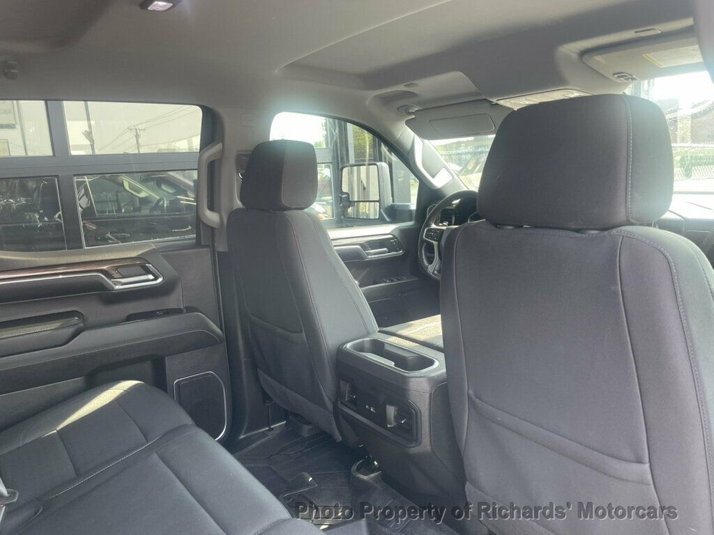 2024 Chevrolet Silverado 1500 4WD Crew Cab 157" RST - 23064708 - 18