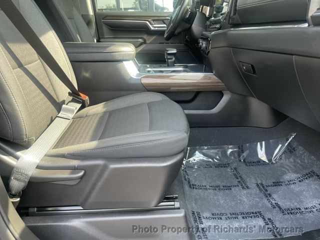 2024 Chevrolet Silverado 1500 4WD Crew Cab 157" RST - 23064708 - 19