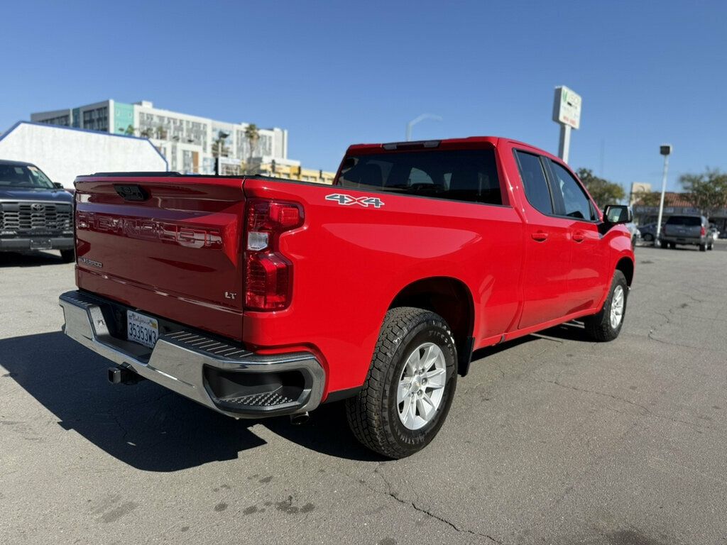 Chevrolet Silverado photo 4