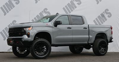 2024 Chevrolet Silverado 1500 - 3GCUDCED4RG383694