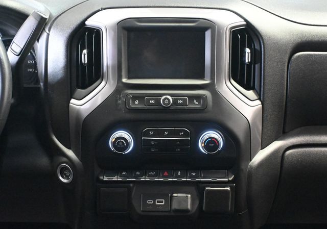 2024 Chevrolet Silverado 1500 Crew Cab Custom - 23084213 - 11