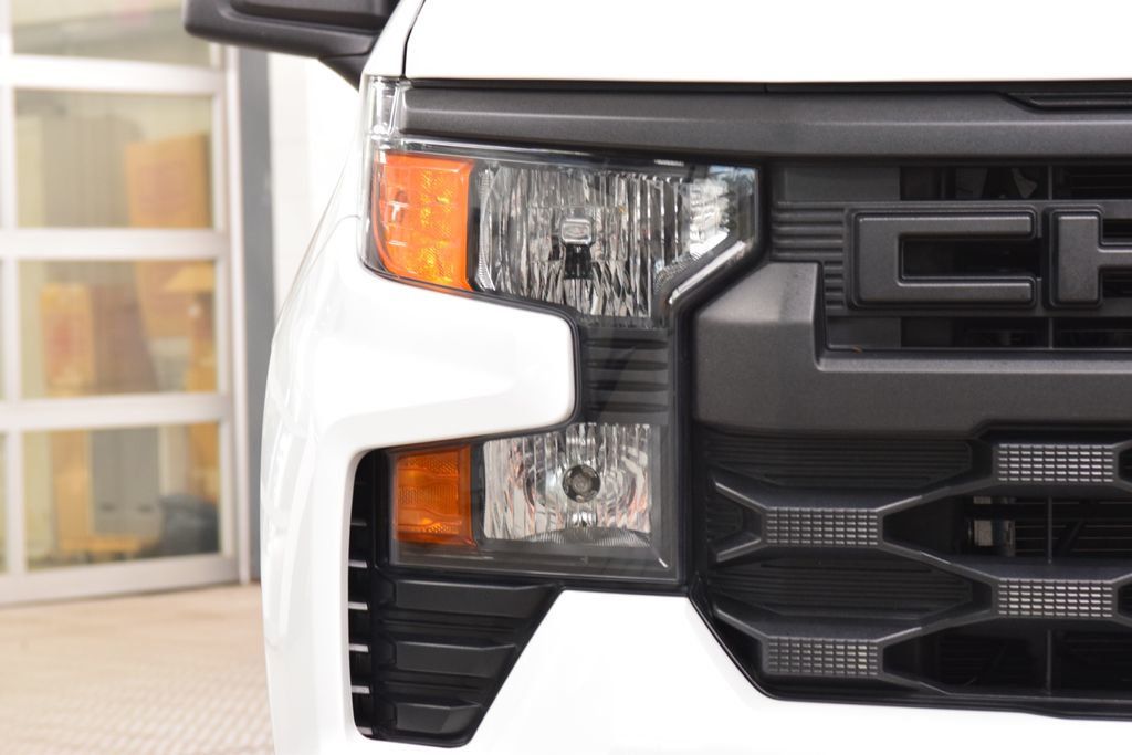 2024 Chevrolet Silverado 1500 Custom - 23061221 - 11