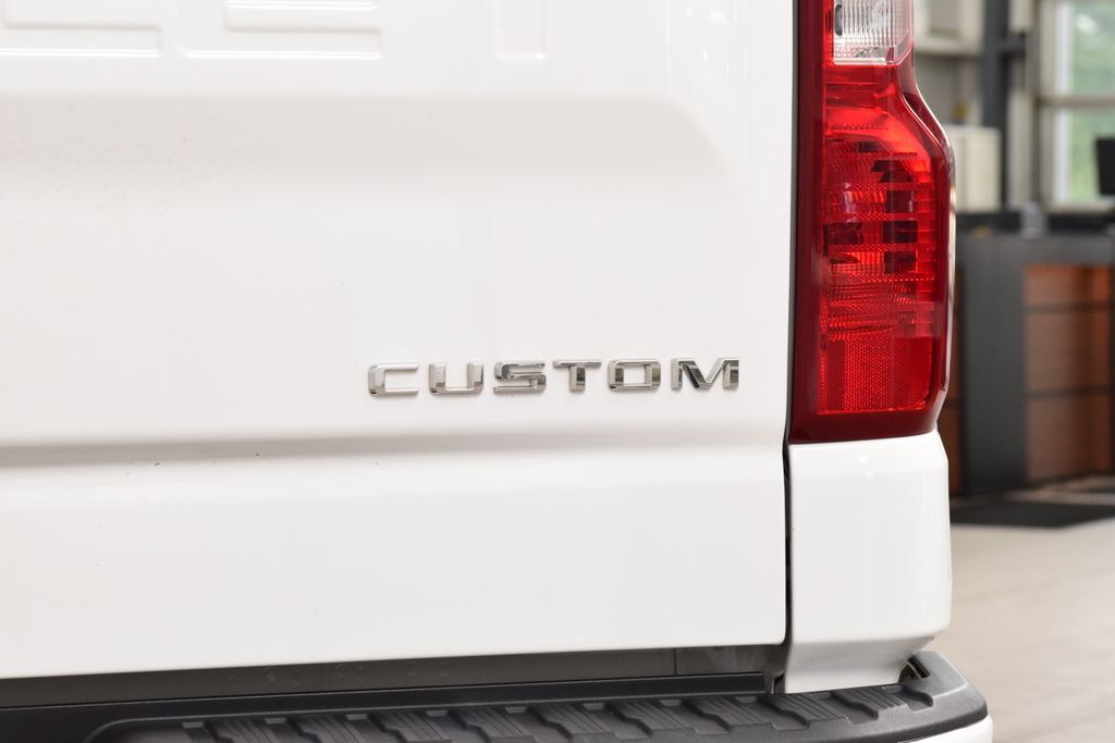 2024 Chevrolet Silverado 1500 Custom - 23061221 - 22
