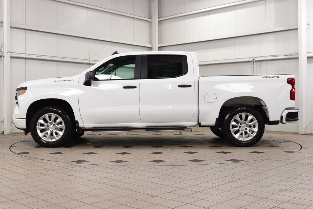 2024 Chevrolet Silverado 1500 Custom - 23061221 - 3