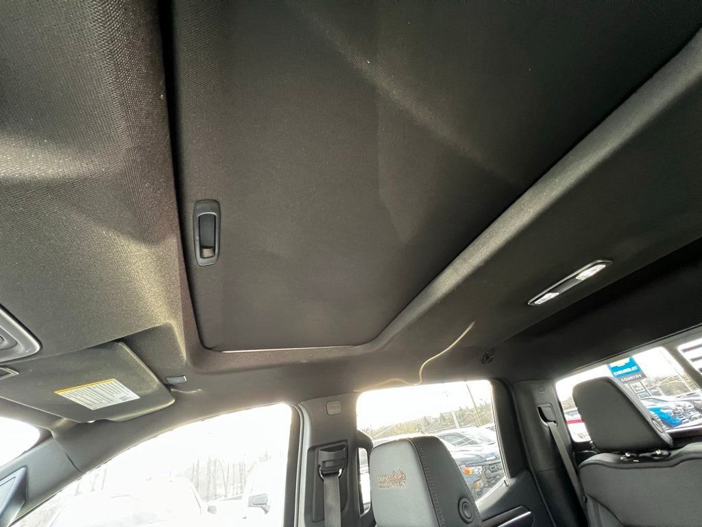 2024 Chevrolet Silverado 1500 High Country - 22963759 - 18