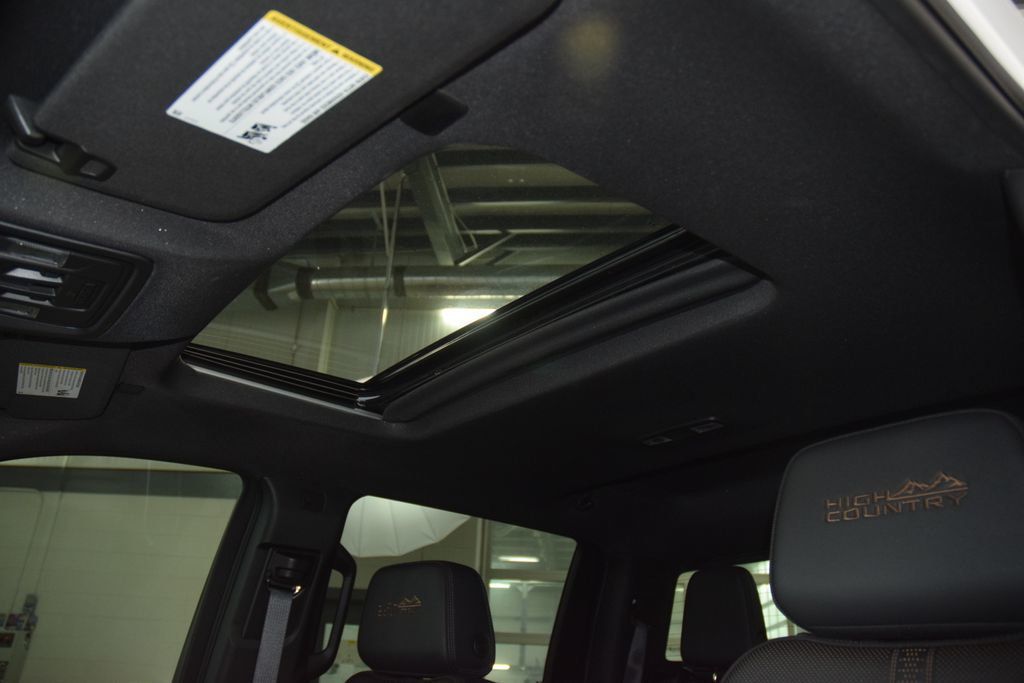 2024 Chevrolet Silverado 1500 High Country - 23009682 - 47