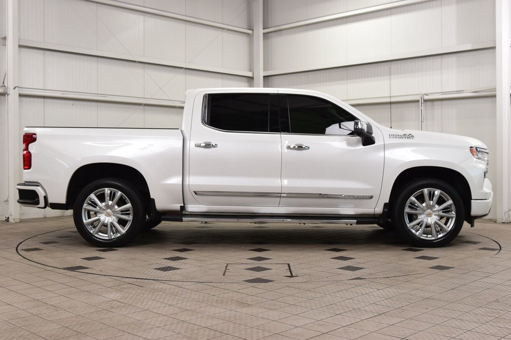 2024 Chevrolet Silverado 1500 High Country - 23009682 - 8