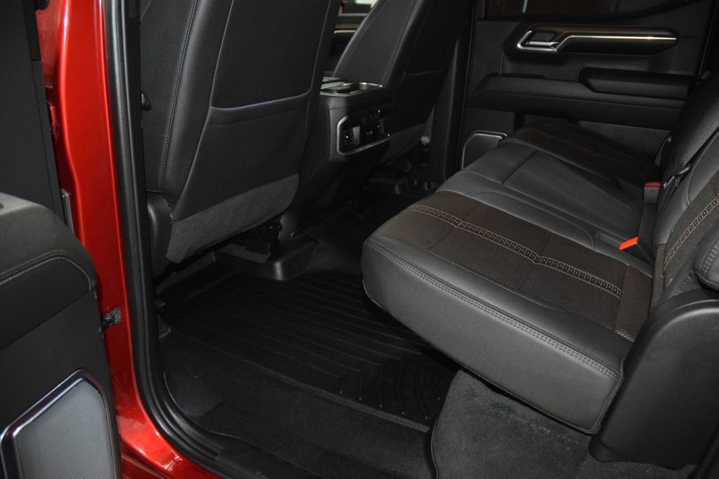 2024 Chevrolet Silverado 1500 High Country - 23029681 - 43