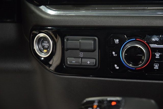 2024 Chevrolet Silverado 1500 High Country - 22919133 - 31