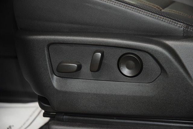2024 Chevrolet Silverado 1500 High Country - 22919133 - 38