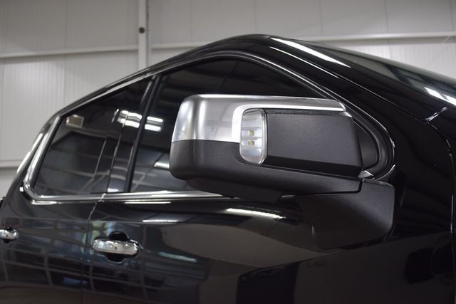 2024 Chevrolet Silverado 1500 High Country Premium II  - 22870692 - 16