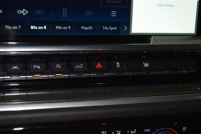 2024 Chevrolet Silverado 1500 High Country Premium II  - 22870692 - 32