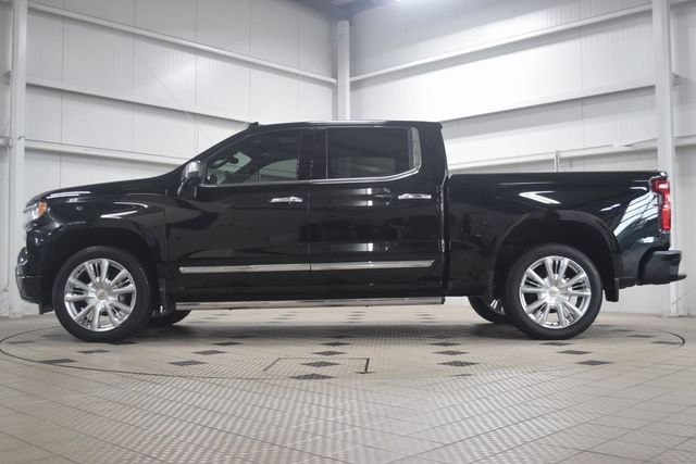 2024 Chevrolet Silverado 1500 High Country Premium II  - 22870692 - 3