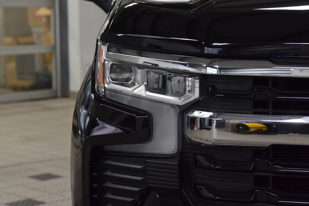 2024 Chevrolet Silverado 1500 LT - 23064505 - 11