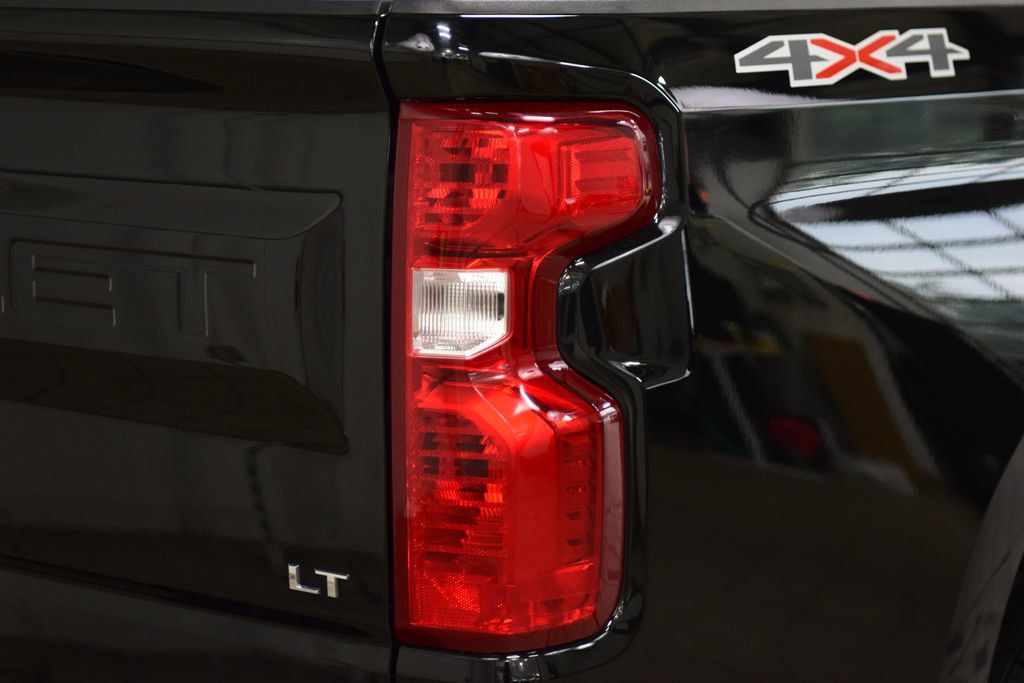 2024 Chevrolet Silverado 1500 LT - 23064505 - 17